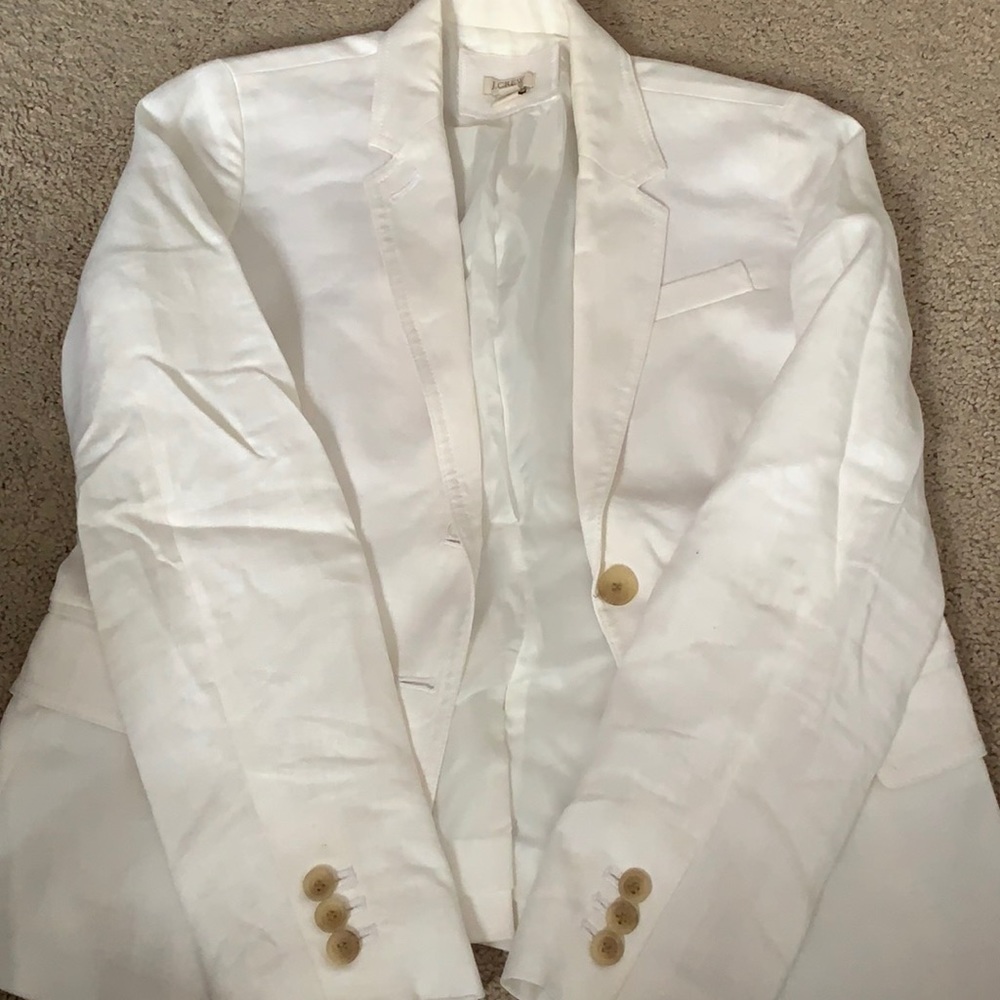White summer blazer
